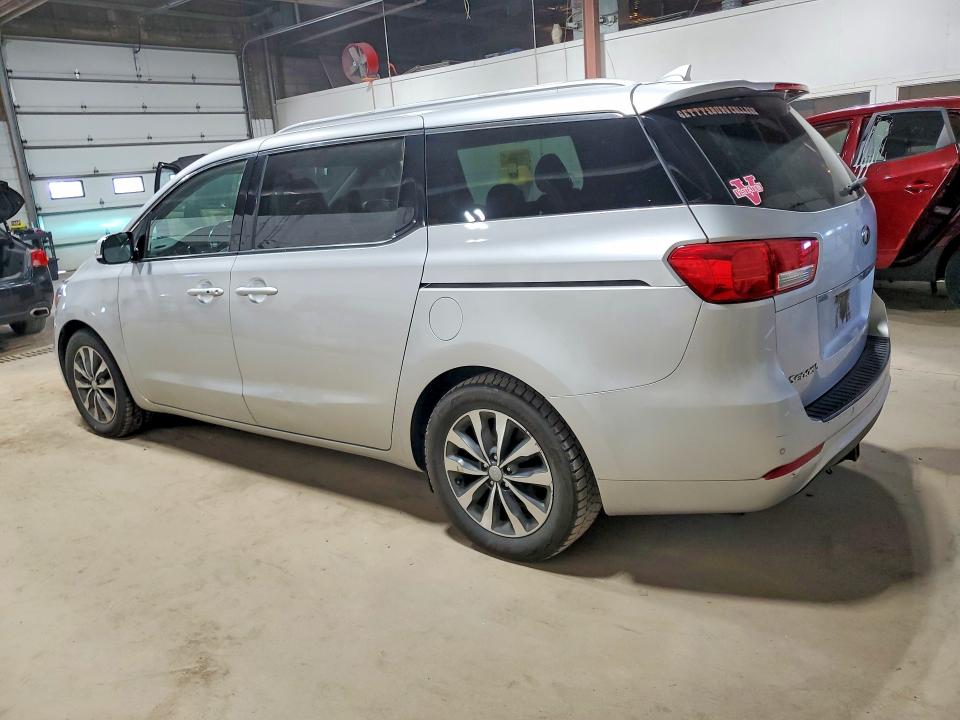51885076 :رقم المزاد ، KNDMC5C13H6312400 vin ، 2017 Kia Sedona مزاد بيع