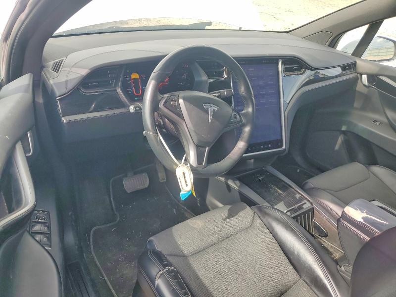 2018 Tesla Model X მანქანა იყიდება აუქციონზე, vin: 5YJXCDE2XJF136713, აუქციონის ნომერი: 54175076