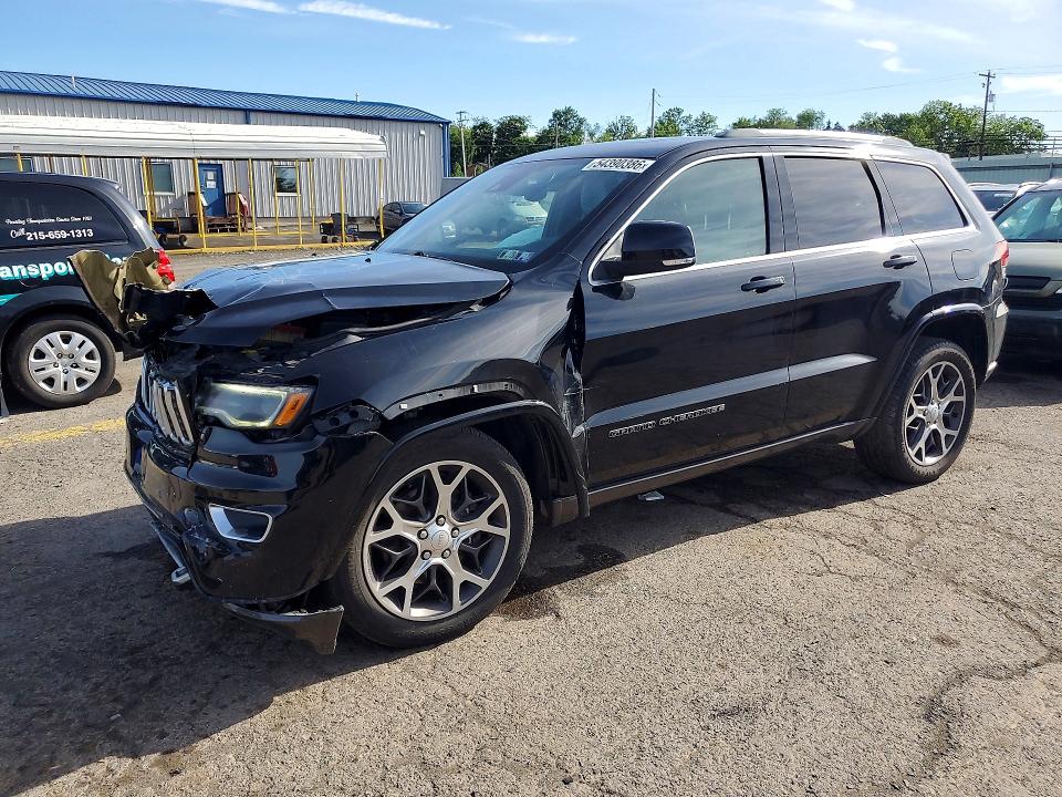 54390386 :رقم المزاد ، 1C4RJFBT3JC167094 vin ، 2018 Jeep Grand Cherokee مزاد بيع