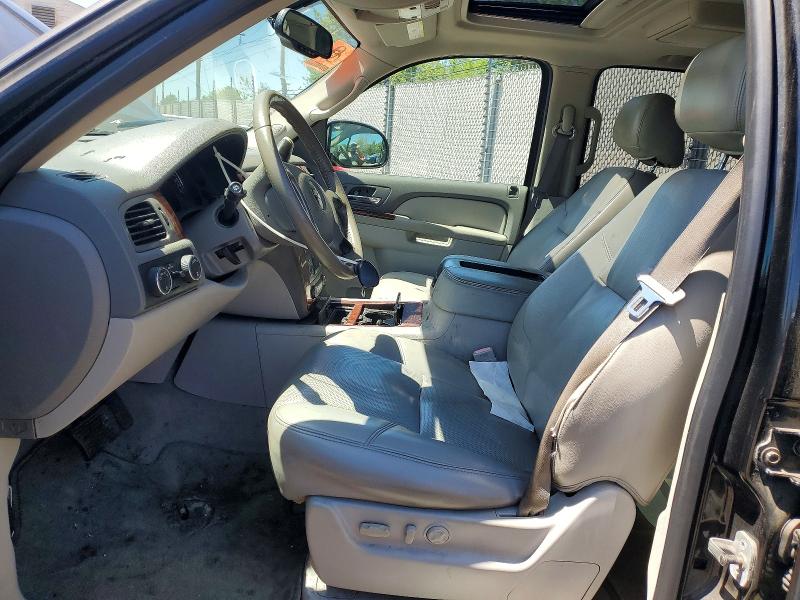 53283276 :رقم المزاد ، 1GNUKCE05AR146078 vin ، 2010 Chevrolet Tahoe مزاد بيع
