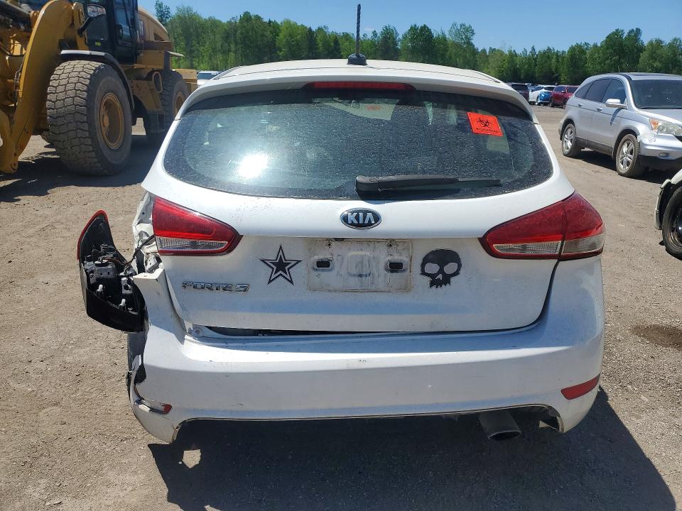 2018 Kia Forte მანქანა იყიდება აუქციონზე, vin: KNAFK5A87J5776407, აუქციონის ნომერი: 54782396