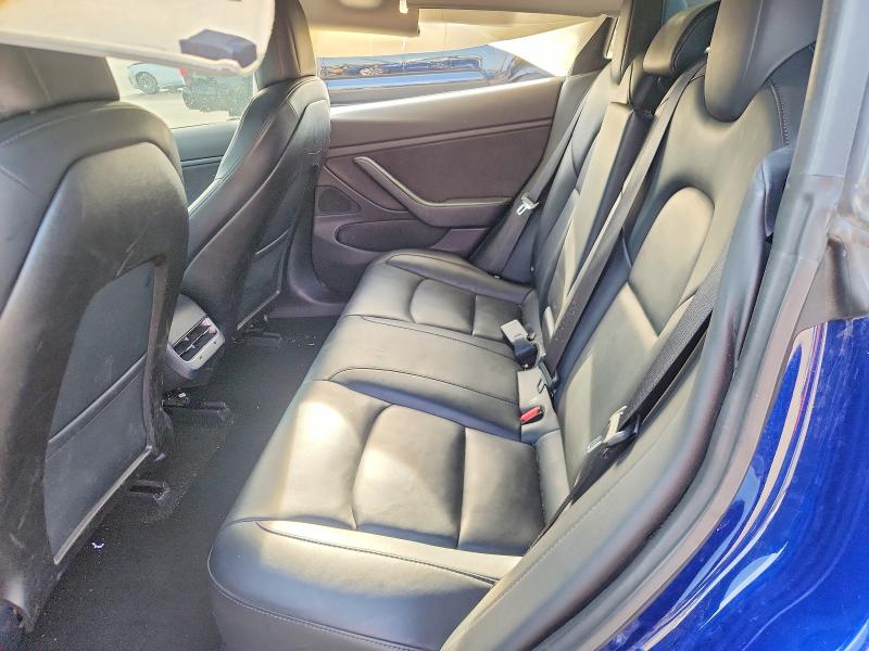2018 Tesla Model 3 მანქანა იყიდება აუქციონზე, vin: 5YJ3E1EB2JF106340, აუქციონის ნომერი: 52046126