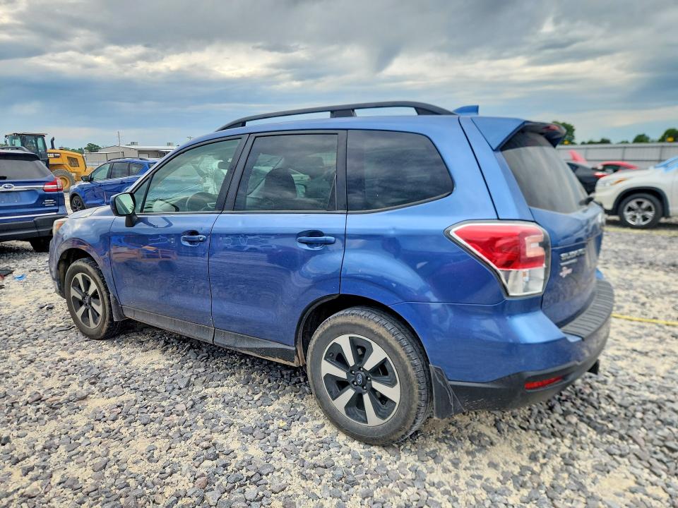 54111916 :رقم المزاد ، JF2SJAGC4JH526308 vin ، 2018 Subaru Forester مزاد بيع