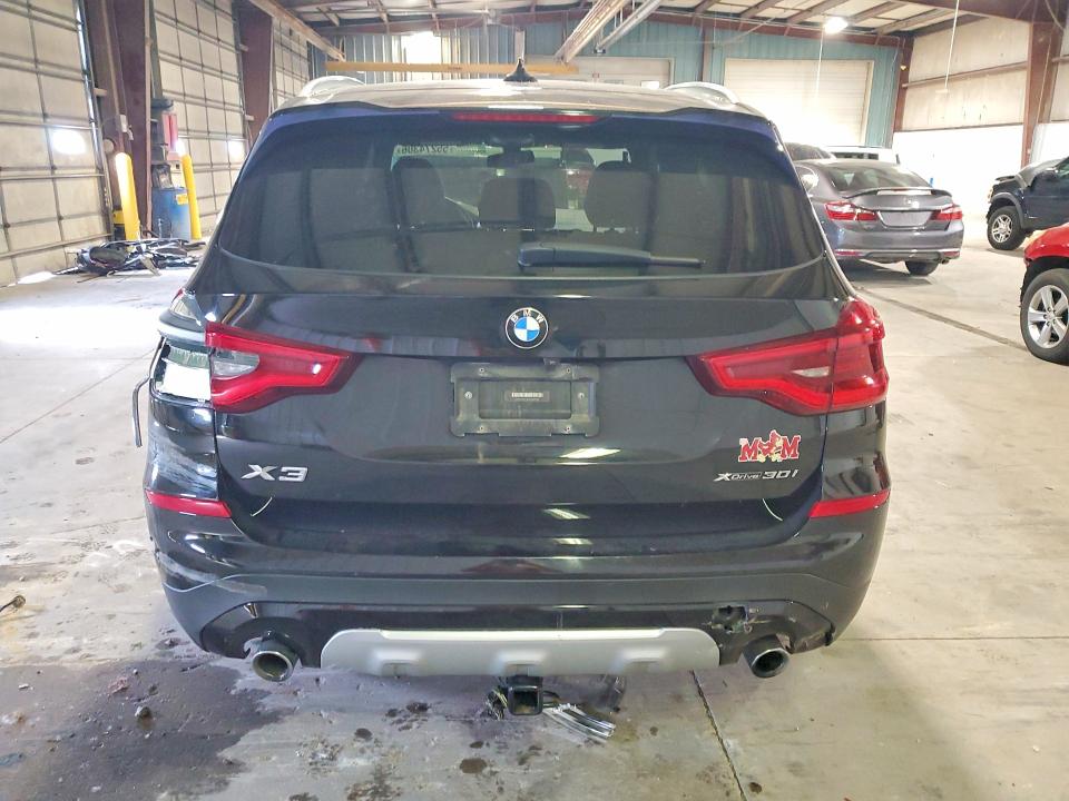 55274306 :رقم المزاد ، 5UXTR9C50JLD67044 vin ، 2018 Bmw X3 مزاد بيع