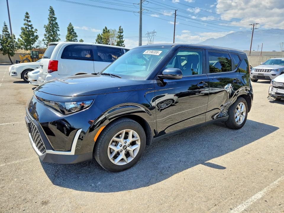 2024 Kia Soul მანქანა იყიდება აუქციონზე, vin: KNDJ23AU8R7235641, აუქციონის ნომერი: 52196306