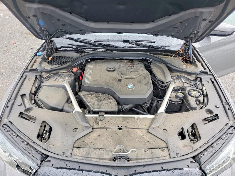 52735196 :رقم المزاد ، WBA53BH04MCF27802 vin ، 2021 Bmw 530 مزاد بيع