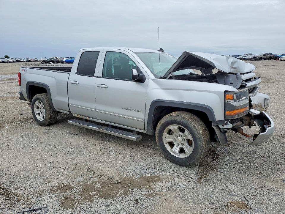 Продаж на аукціоні авто 2017 Chevrolet Silverado, vin: 1GCVKREC5HZ306240, номер лоту: 52600866