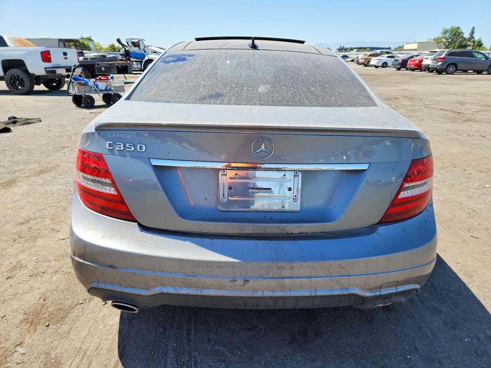 53566466 :رقم المزاد ، WDDGJ5HB3FG370590 vin ، 2015 Mercedes-benz C مزاد بيع