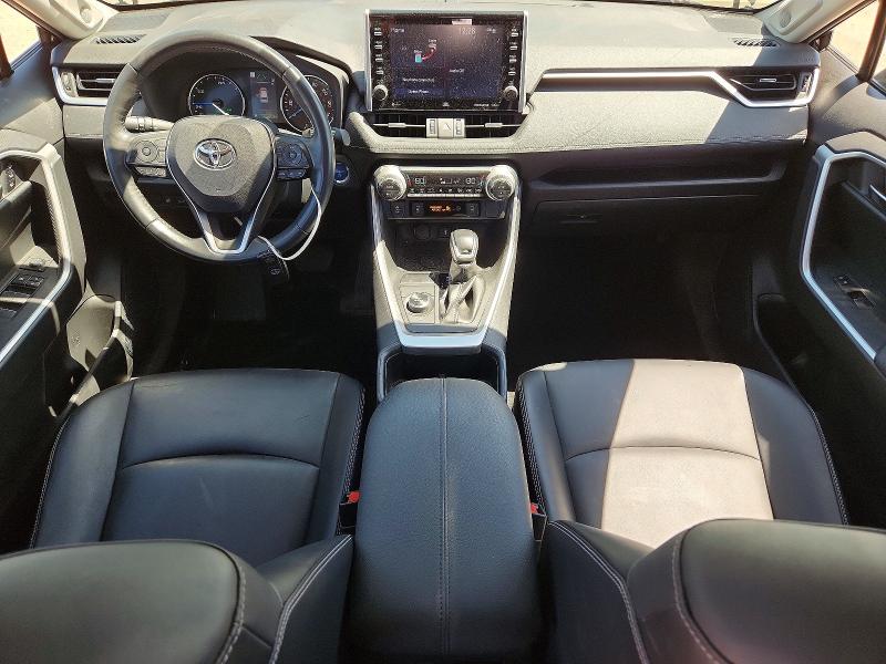 Продаж на аукціоні авто 2022 Toyota Rav4, vin: JTMB6RFV2ND060148, номер лоту: 53510316