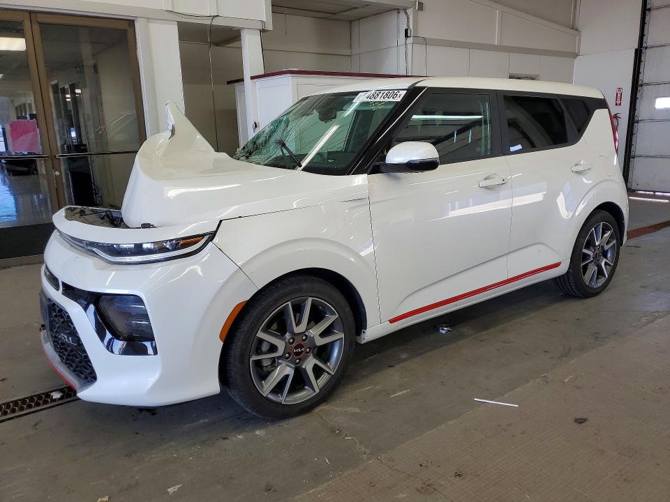54881806 :رقم المزاد ، KNDJ53AF6N7835576 vin ، 2022 Kia Soul مزاد بيع