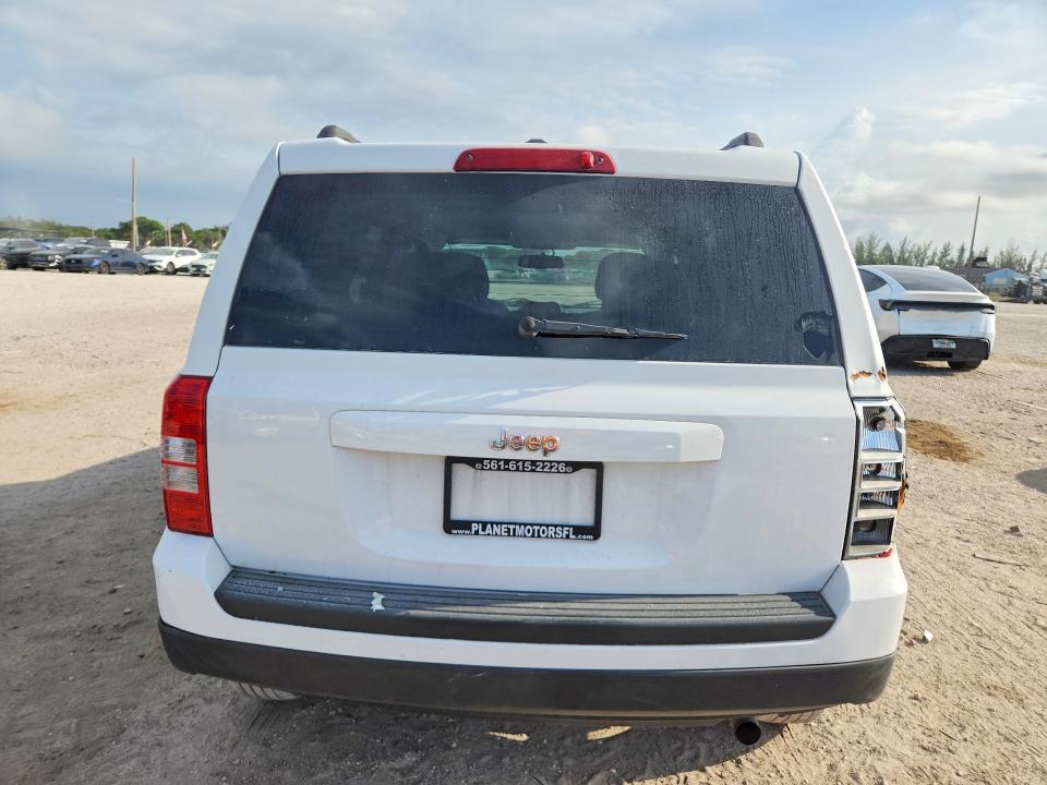 53203336 :رقم المزاد ، 1C4NJPBA3GD568036 vin ، 2016 Jeep Patriot مزاد بيع