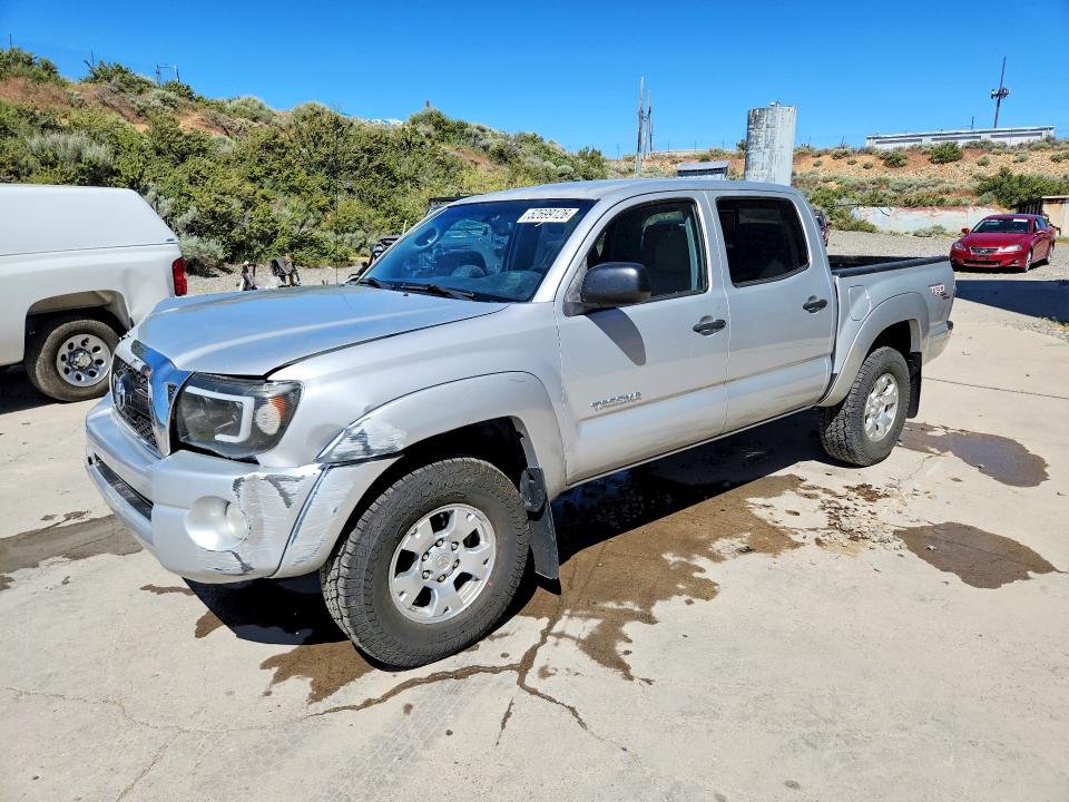 52699126 :رقم المزاد ، 3TMLU4EN1BM078686 vin ، 2011 Toyota Tacoma مزاد بيع