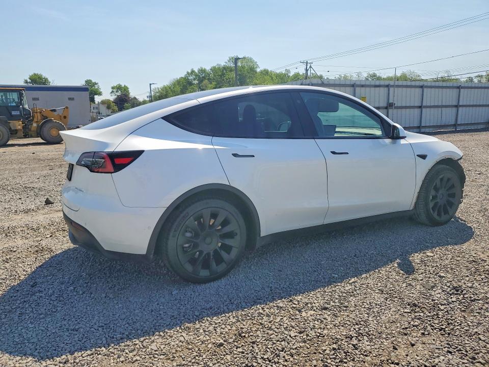 Продажа на аукционе авто 2021 Tesla Model  Y, vin: 5YJYGAEE3MF136901, номер лота: 53962376