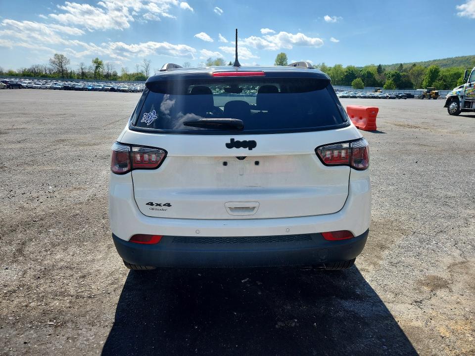 Продаж на аукціоні авто 2018 Jeep Compass, vin: 3C4NJDBB6JT301577, номер лоту: 52311246