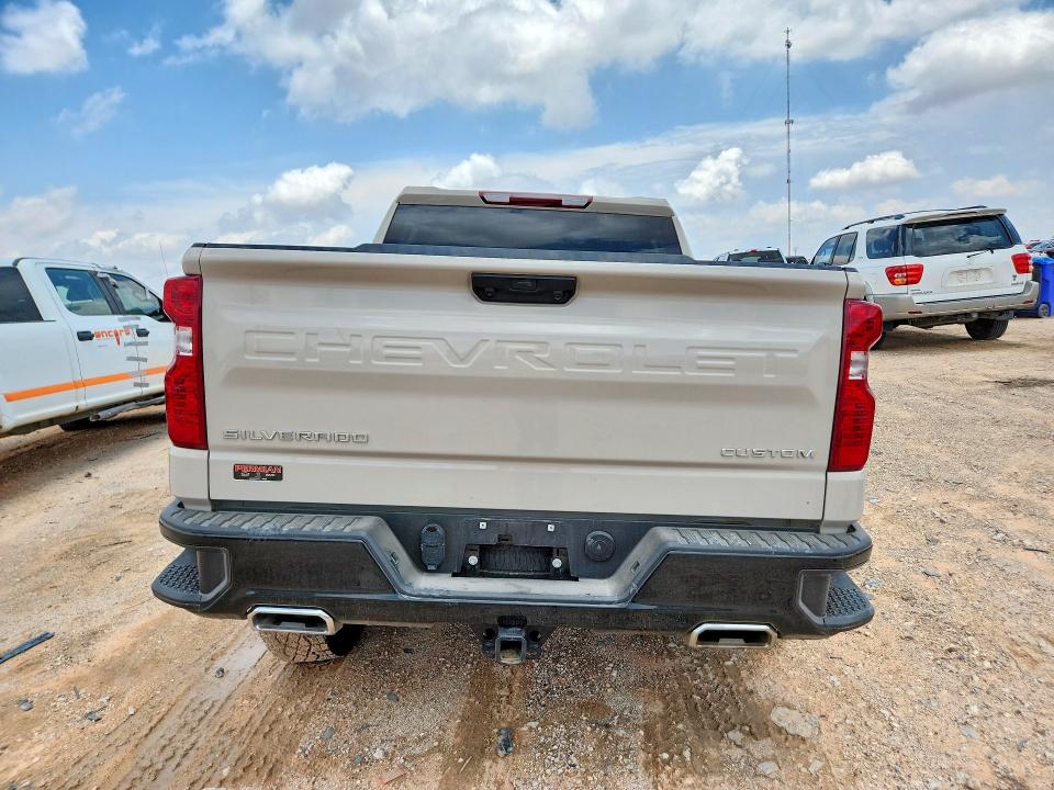 Продаж на аукціоні авто 2026 Chevrolet Silverado, vin: 3GCUKCED7TG231406, номер лоту: 54451426