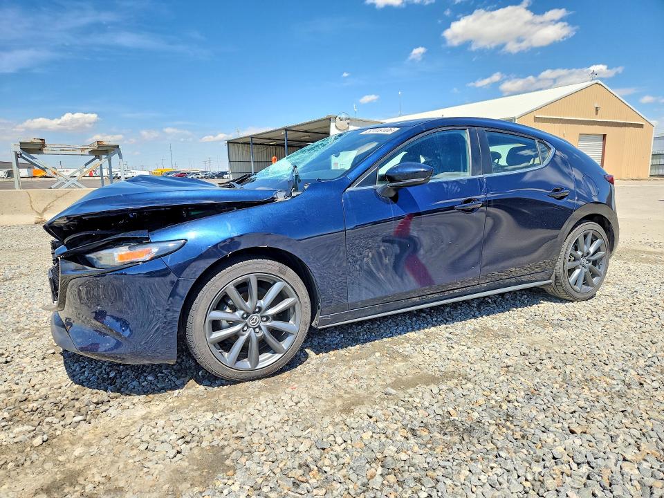 Продажа на аукционе авто 2022 Mazda 3, vin: JM1BPAKL1N1512286, номер лота: 52449106