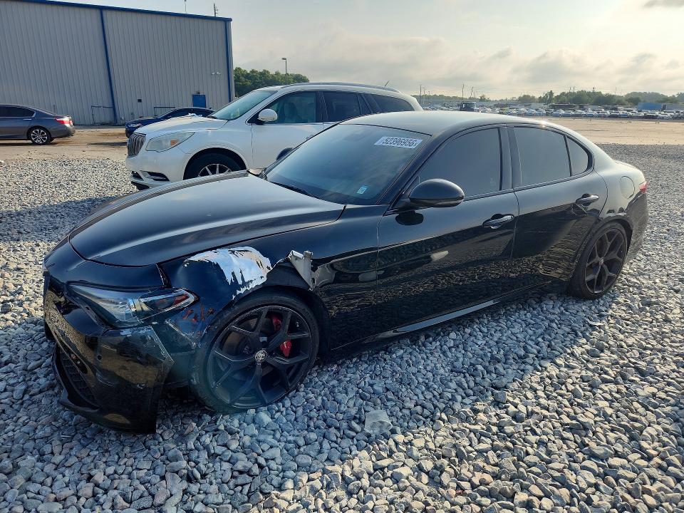 52396956 :رقم المزاد ، ZARFAMBNXL7631234 vin ، 2020 Alfa Romeo Giulia مزاد بيع