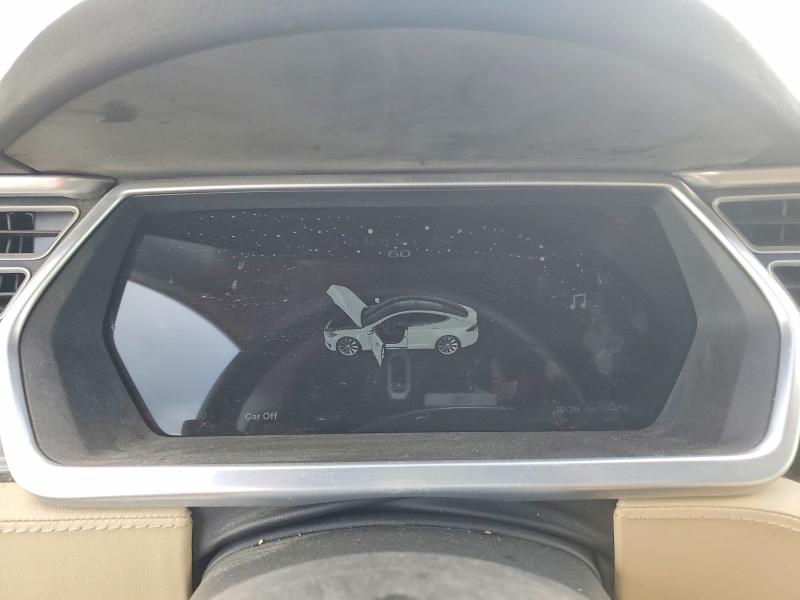 52041726 :رقم المزاد ، 5YJSA1AG0DFP11499 vin ، 2013 Tesla Model S مزاد بيع