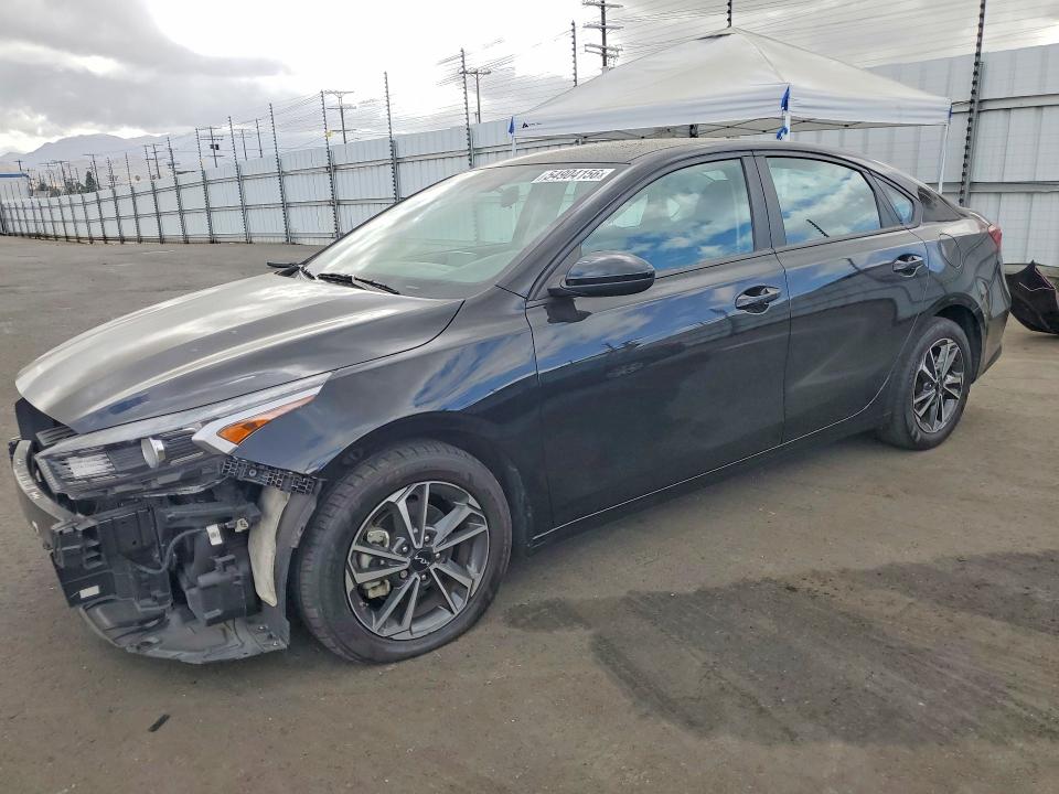 54904156 :رقم المزاد ، 3KPF24AD8PE603602 vin ، 2023 Kia Forte مزاد بيع