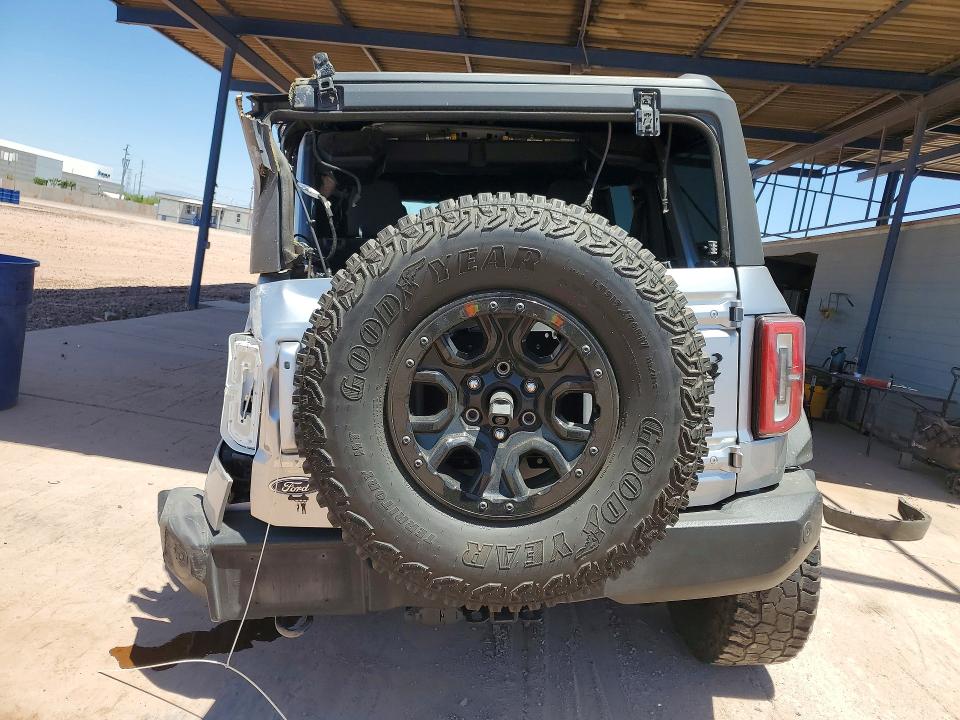 2021 Ford Bronco მანქანა იყიდება აუქციონზე, vin: 1FMEE5DP5MLA73084, აუქციონის ნომერი: 54683546