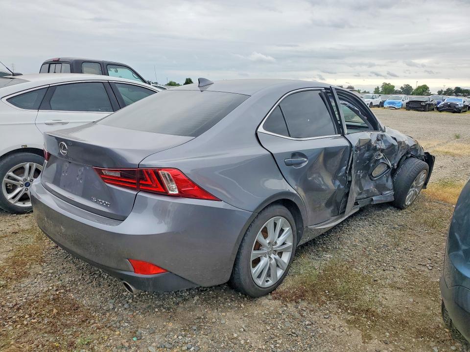 49862606 :رقم المزاد ، JTHBA1D21G5010278 vin ، 2016 Lexus Is مزاد بيع