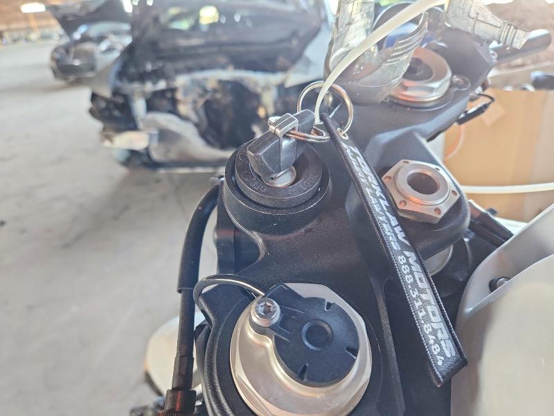 Продажа на аукционе авто 2024 Bmw S 1000, vin: WB10E6304R6J55352, номер лота: 52677666