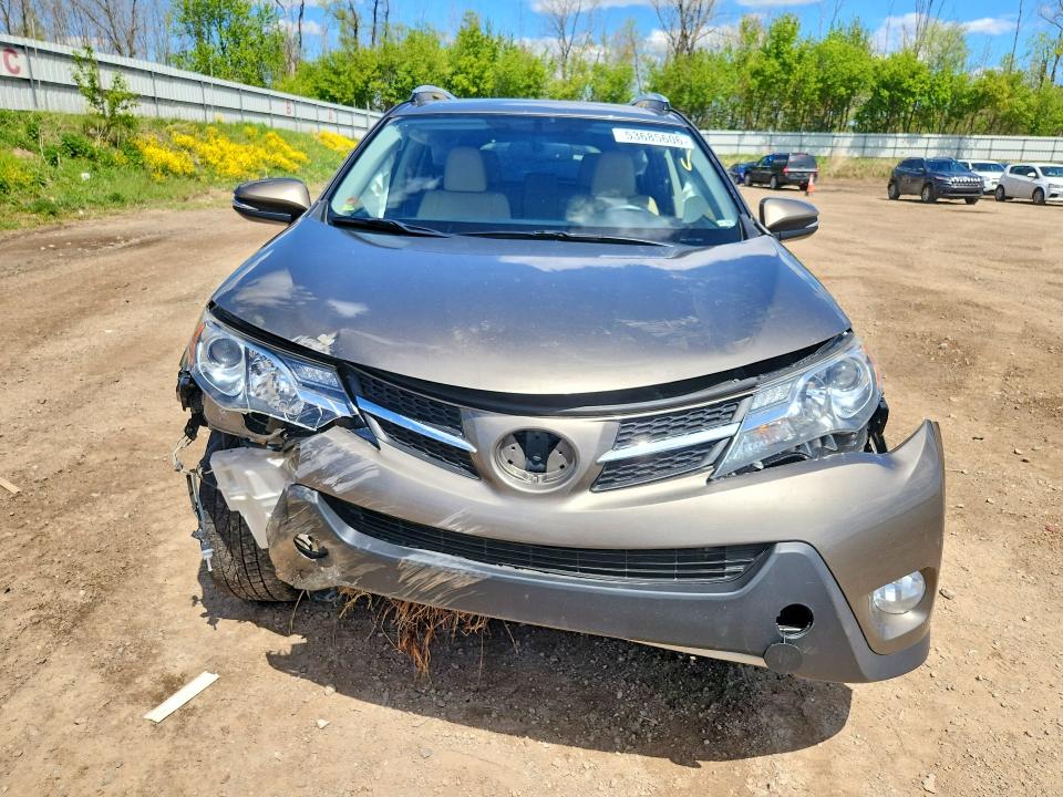 Продажа на аукционе авто 2015 Toyota Rav4, vin: JTMDFREV9FD099797, номер лота: 53685606