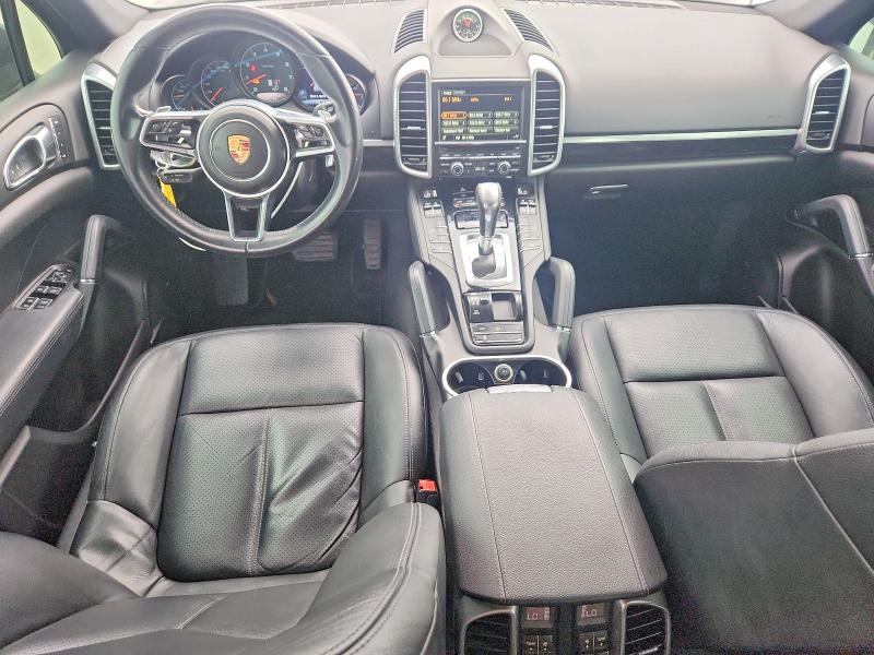 53967486 :رقم المزاد ، WP1AA2A27GLA05698 vin ، 2016 Porsche Cayenne مزاد بيع