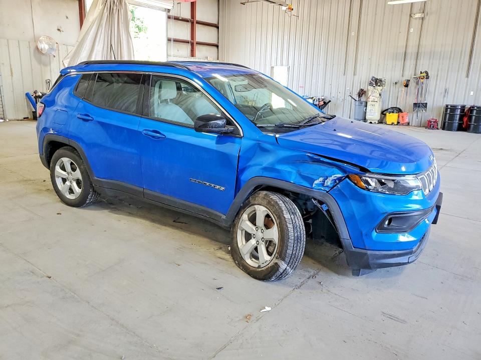 55092566 :رقم المزاد ، 3C4NJDBB0NT133313 vin ، 2022 Jeep Compass مزاد بيع