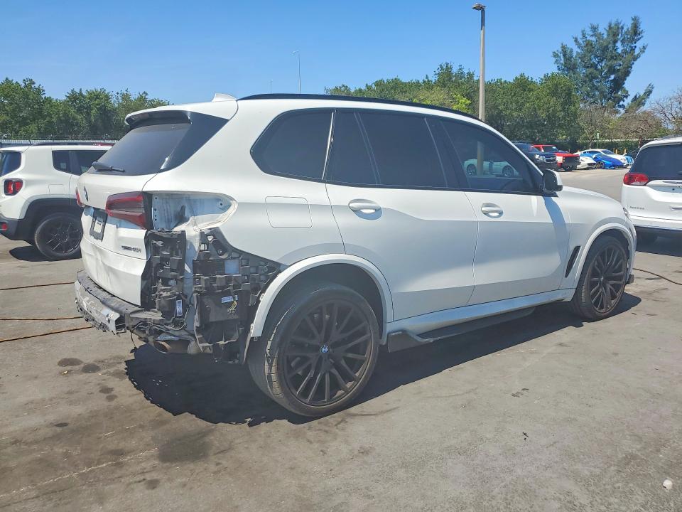 53074056 :رقم المزاد ، 5UXCR4C05L9B61371 vin ، 2020 Bmw X5 مزاد بيع