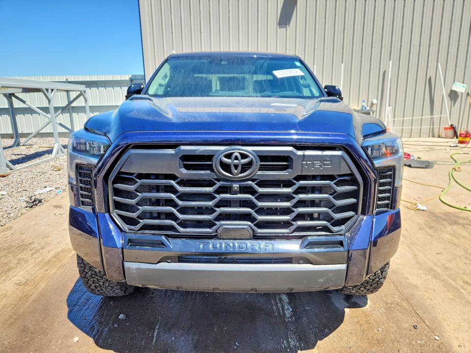 Продажа на аукционе авто 2024 Toyota Tundra, vin: 5TFWC5DB1RX055099, номер лота: 55059006