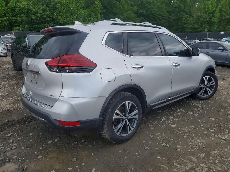 53407996 :رقم المزاد ، 5N1AT2MT9JC834923 vin ، 2018 Nissan Rogue مزاد بيع
