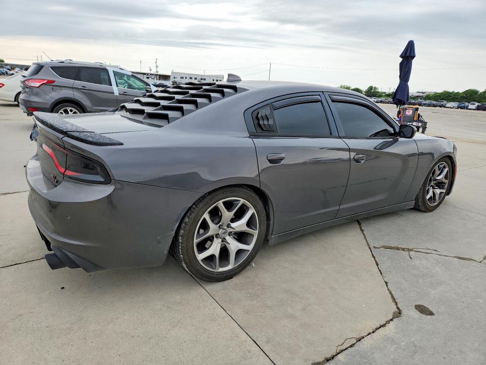 52723996 :رقم المزاد ، 2C3CDXCT0FH915357 vin ، 2015 Dodge Charger مزاد بيع