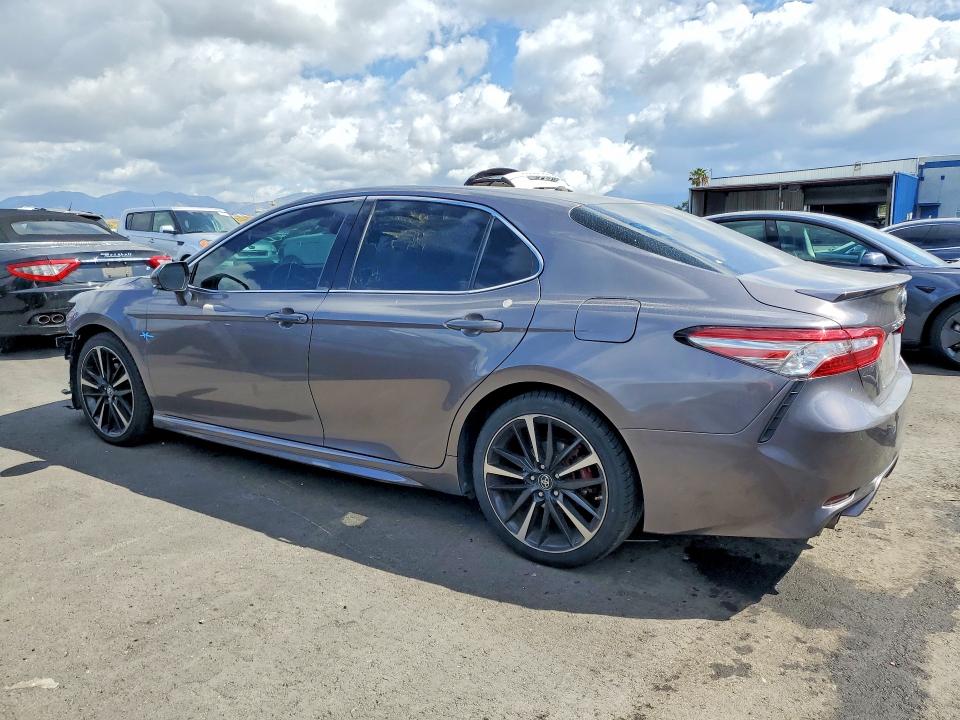 Aukcja sprzedaży 2018 Toyota Camry, vin: 4T1B61HK2JU061276, numer aukcji: 52232796