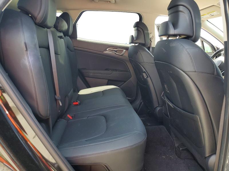 Продаж на аукціоні авто 2025 Kia Sportage, vin: KNDPVCDG6S7187165, номер лоту: 52475386