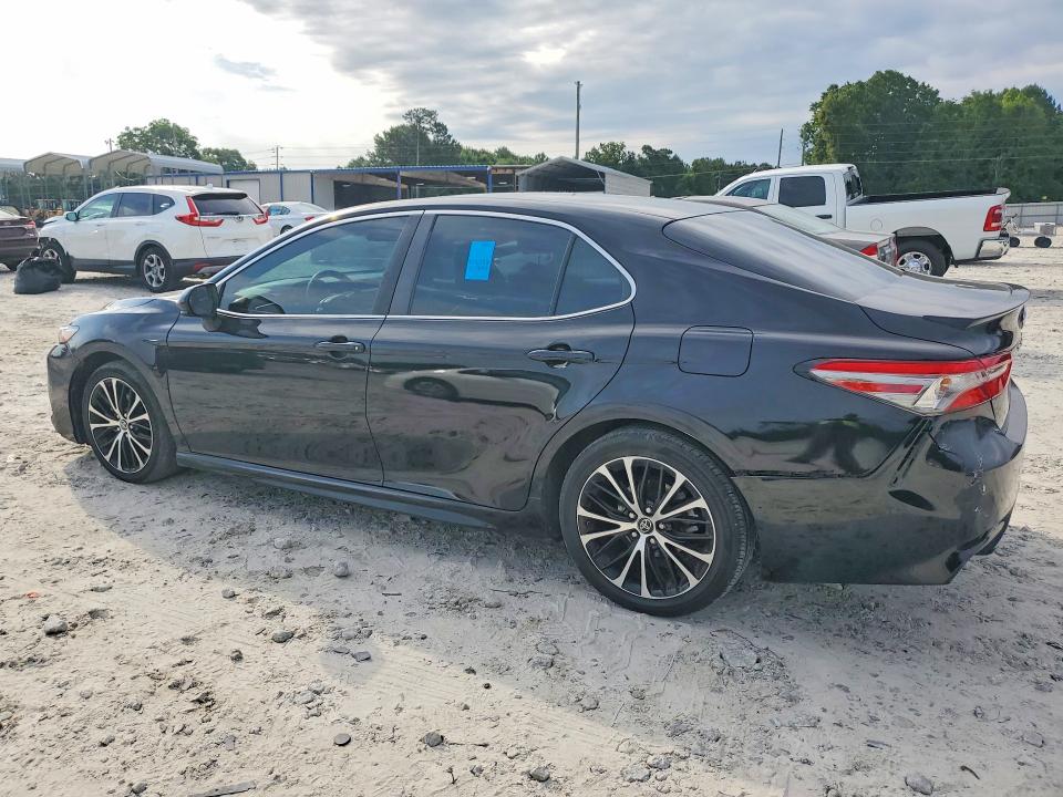 Продаж на аукціоні авто 2018 Toyota Camry, vin: 4T1B11HK0JU678772, номер лоту: 55501186