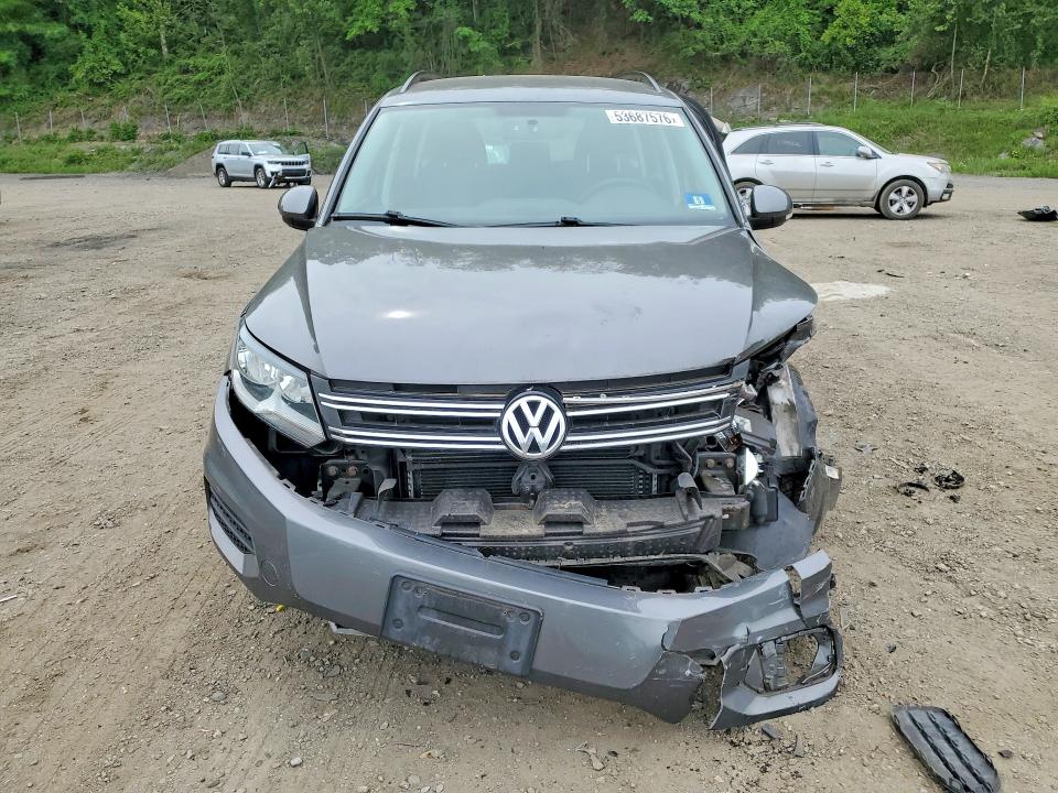 Aukcja sprzedaży 2018 Volkswagen Tiguan Limited, vin: WVGBV7AX9JK004399, numer aukcji: 53687576