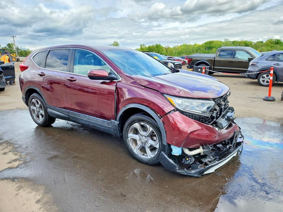 Продаж на аукціоні авто 2018 Honda Cr-v, vin: 7FARW2H53JE033213, номер лоту: 53796616