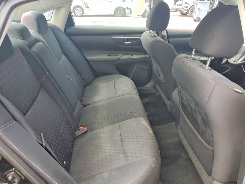 53329656 :رقم المزاد ، 1N4AL3AP4JC208221 vin ، 2018 Nissan Altima مزاد بيع