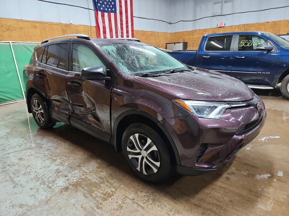 Продаж на аукціоні авто 2018 Toyota Rav4, vin: 2T3BFREV5JW754847, номер лоту: 55332986