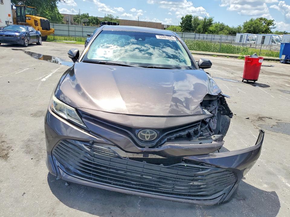 Auction sale of the 2019 Toyota Camry, vin: 4T1B11HK2KU818502, lot number: 53481226