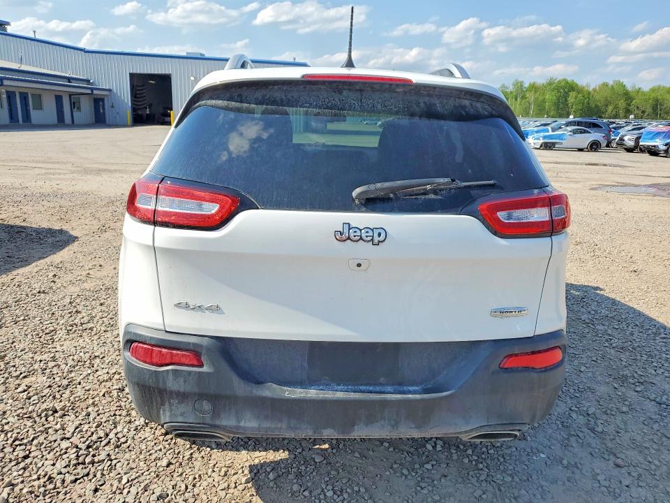 54041946 :رقم المزاد ، 1C4PJMCS9HW575691 vin ، 2017 Jeep Cherokee مزاد بيع