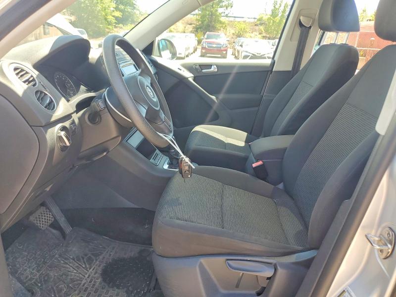 2012 Volkswagen Tiguan მანქანა იყიდება აუქციონზე, vin: WVGBV7AX2CW604838, აუქციონის ნომერი: 52967796
