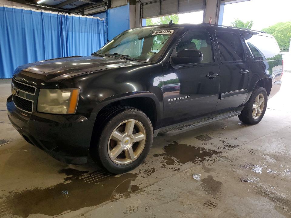 Продажа на аукционе авто 2011 Chevrolet Suburban, vin: 1GNSKJE37BR189943, номер лота: 52488236