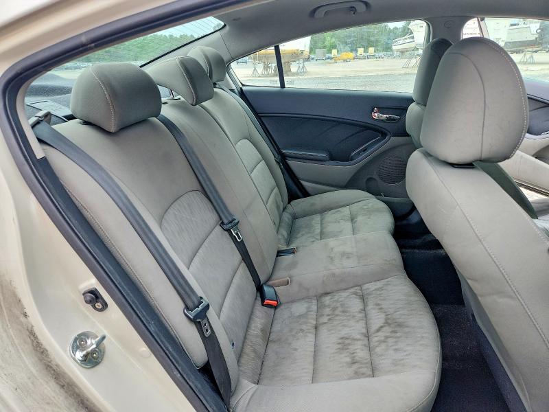 51502396 :رقم المزاد ، KNAFK4A6XF5311099 vin ، 2015 Kia Forte مزاد بيع