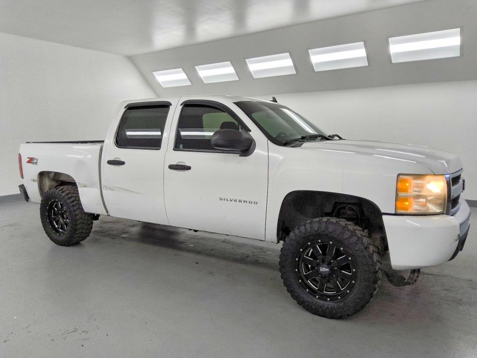 2010 Chevrolet Silverado მანქანა იყიდება აუქციონზე, vin: 3GCRKSE32AG142671, აუქციონის ნომერი: 52425756