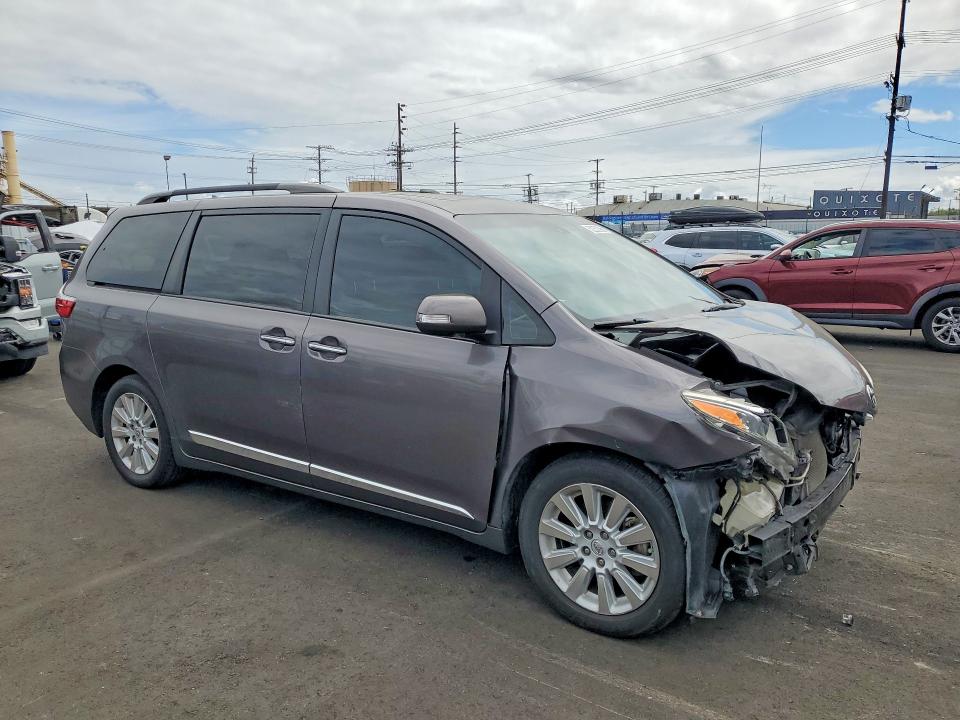 52252396 :رقم المزاد ، 5TDYK3DC5FS578216 vin ، 2015 Toyota Sienna مزاد بيع