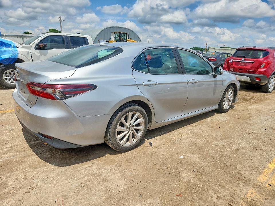 Aukcja sprzedaży 2021 Toyota Camry, vin: 4T1C11AK9MU469856, numer aukcji: 54013296