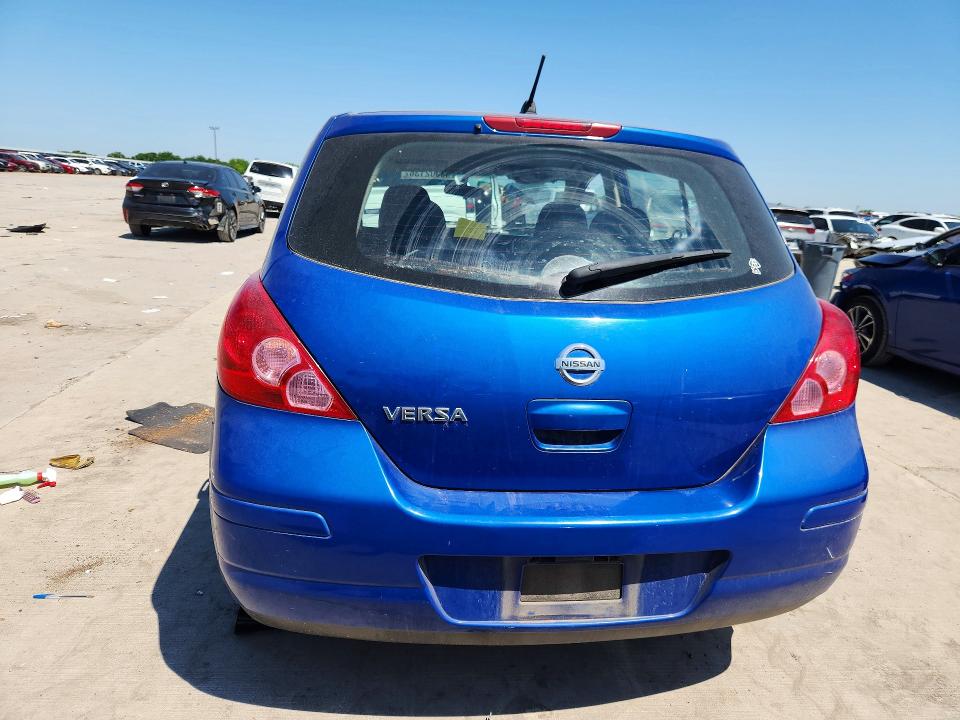 53302136 :رقم المزاد ، 3N1BC13EX9L371439 vin ، 2009 Nissan Versa مزاد بيع