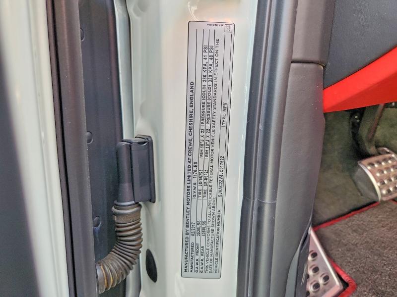 Продаж на аукціоні авто 2018 Bentley Bentayga, vin: SJAAC2ZV8JC017622, номер лоту: 55376166